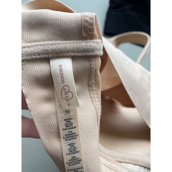 Rhonda Shear 2 Pack Molded Cup Bra with Wrap Back Size XL Black Beige 597.11 - Picture 5 of 10